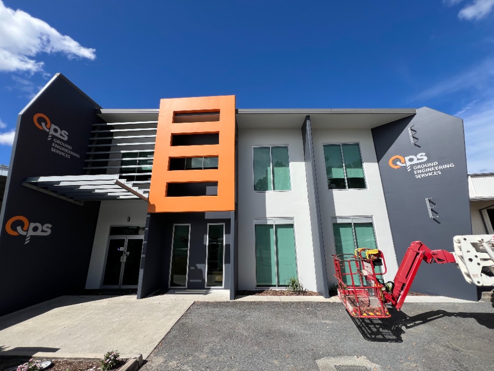QPS exterior 2